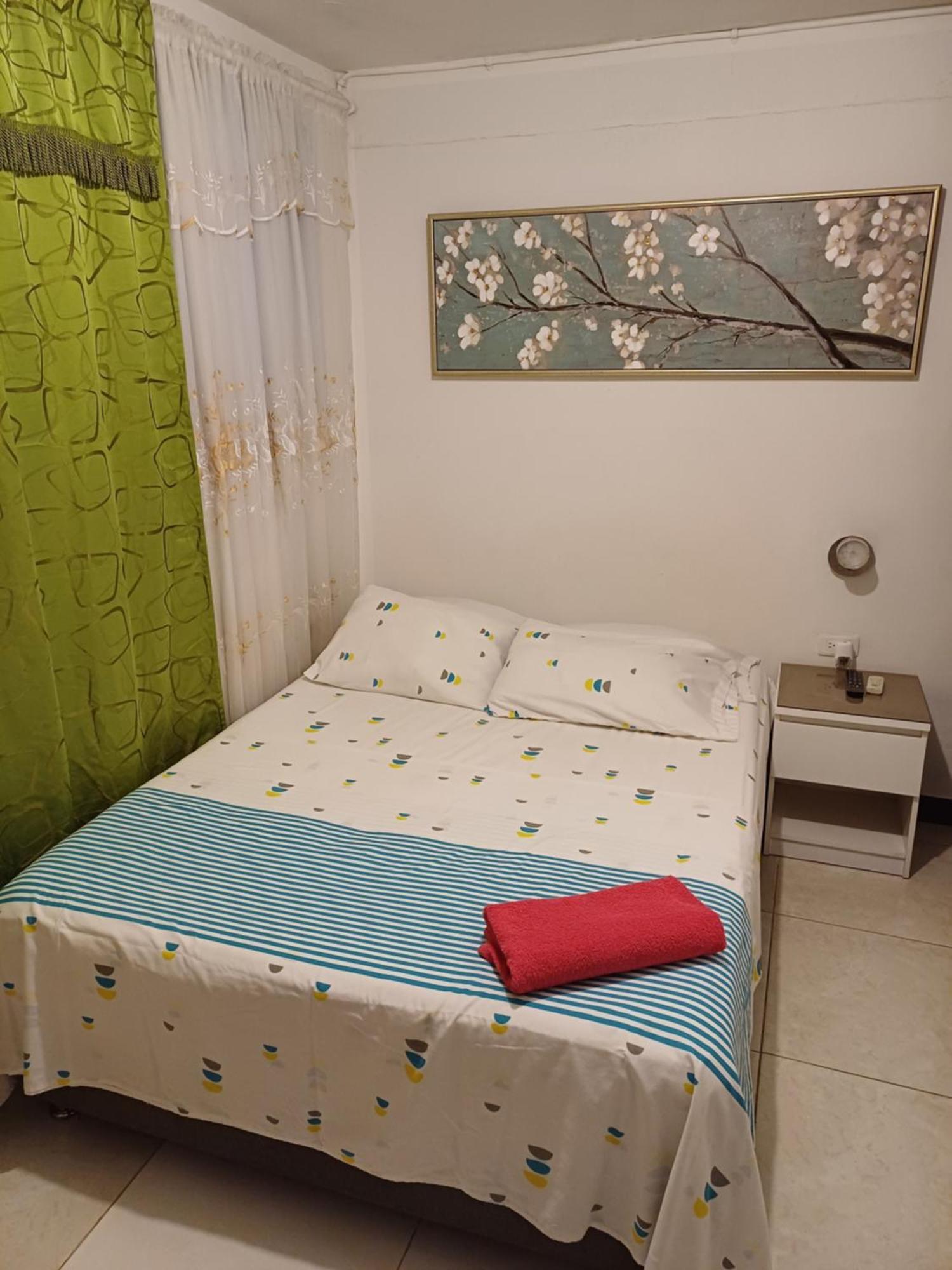 Casablanca Hostel Cali B&B Zewnętrze zdjęcie